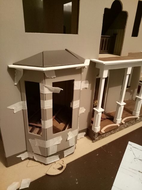 Cardboard Furniture Dollhouse, Barbie Diy House, Diy Barbie House Cardboard, Maket House, Doll House Sketch, Model Making Architecture Cardboard, Miniature House Model Architecture, Wood House Model Diy, Thermacol House Model