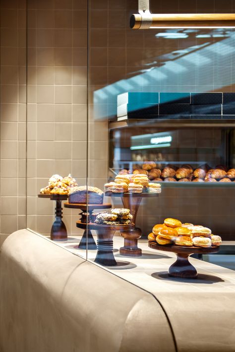 Rustica Melbourne Central – Bergman & Co. Bakery Window Display, Australian Bakery, Cafe Design Inspiration, Modern Bakery, Modern Coffee Shop, Pastry Display, Cafe Counter, Bakery Interior, Bakery Design Interior