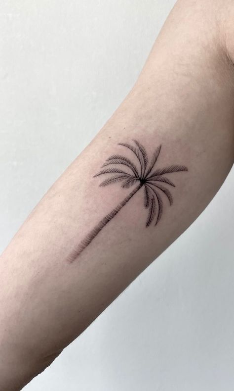 Underarm Tattoo, Small Neck Tattoos, Palm Tattoos, Neck Tattoos Women, Paw Tattoo, Palm Tree Tattoo, Sweet Tattoos, The Palms, Realism Tattoo