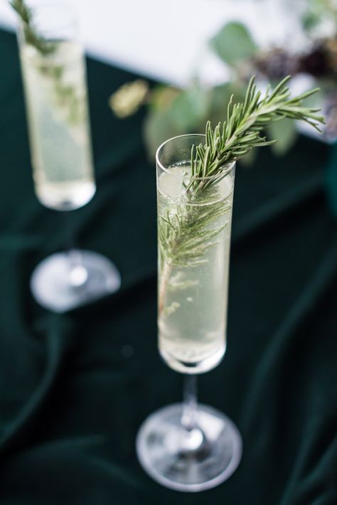 Rosemary French 75 - Craft and Cocktails Rosemary French 75, Christmas French 75 Cocktail, Holiday French 75, Rosemary Drinks Cocktails, Iconic Cocktails, Cocktails Night, Nye Cocktail, Rosemary Cocktail, Simple Syrup Recipe