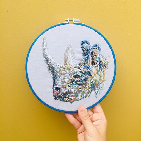 Rhinoceros Art, African Animal Art, Rhino Pictures, Rhino Art, Safari Art, Art African, Art Embroidery, Embroidery Hoop Art, African Animals