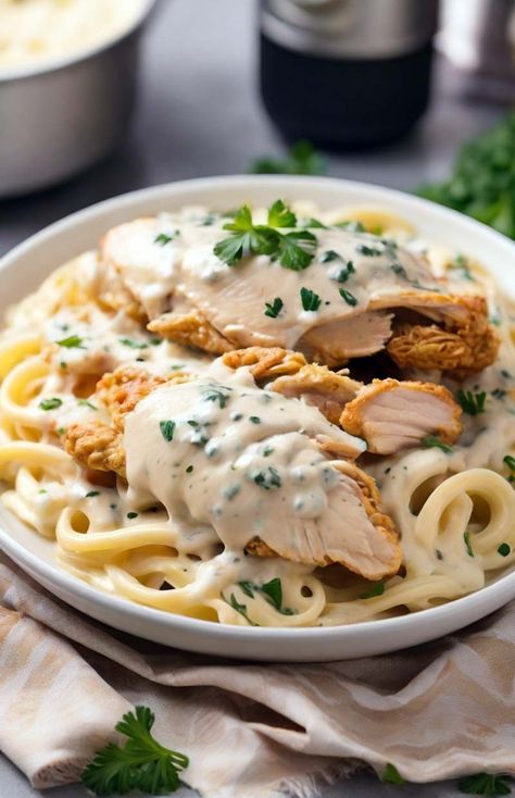 Chicken Alfredo Recipe Air Fryer: A Crispy, Creamy Delight | KitGiz Chicken Alfedo, Chicken Alfredo Chicken, Chicken In The Air Fryer, Chicken Alfredo Recipe, Alfredo Chicken, Recipe Air Fryer, Chicken Fettuccine, Chicken Alfredo Recipes, Fettuccine Pasta