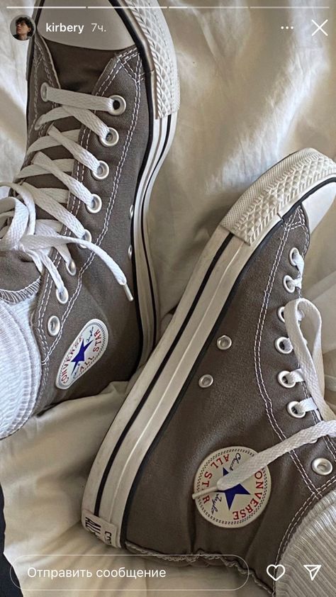 Grey Converse Aesthetic, Gray Converse Outfit, Nitya Core, Grey Converse Outfit, Charcoal Converse, Grey High Top Converse, Gray Converse, Converse Aesthetic, Dream Shoe