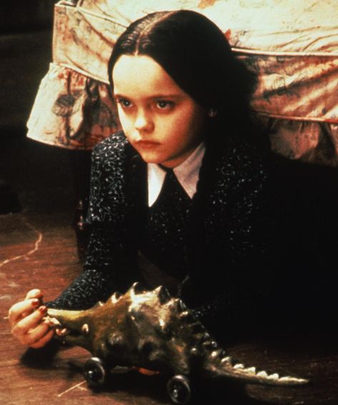 “Be Afraid. Be Very Afraid”: Wednesday Addams Is A Total 2020 Mood #refinery29 https://www.refinery29.com/en-gb/2020/10/10064236/wednesday-addams-2020-scary-mood Addams Family Members, Addams Family Movie, Addams Family Values, Addams Family Wednesday, Anjelica Huston, In Theaters Now, Adams Family, Last Minute Costumes, The Addams Family