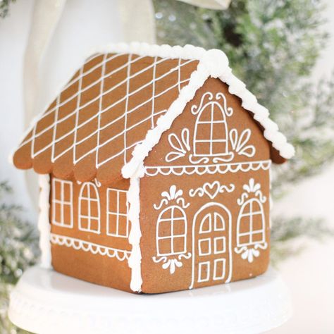 How To Build The Perfect Gingerbread House - Fraiche Living Gingerbread House Piping Ideas, Traditional Gingerbread House, Simple Cute Gingerbread House, Easy Icing For Gingerbread House, White Icing Gingerbread House, Gingerbread House Piping, Gingerbread House White Icing, Best Gingerbread House Icing, Piped Gingerbread House