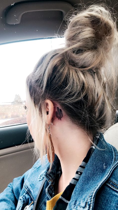 Small Matching Western Tattoos, Tattoo Ideas Punchy, Behind The Ear Tattoo Ideas Western, Western Ear Tattoos, Western Behind Ear Tattoo, Western Foot Tattoo, Matching Western Best Friend Tattoos, Western Tattoo Ideas Female, Matching Country Tattoos