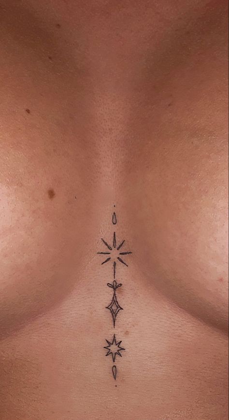 By Briony @carouselcustomtattoos Sternum Star Tattoo Women, Sternum Tattoo Fine Line, Sternum Star Tattoo, Star Fine Line Tattoo, Sternum Tattoo Big Bust, Dainty Sternum Tattoo, Line Star Tattoo, Star Sternum Tattoo, Tattoo Chest Woman