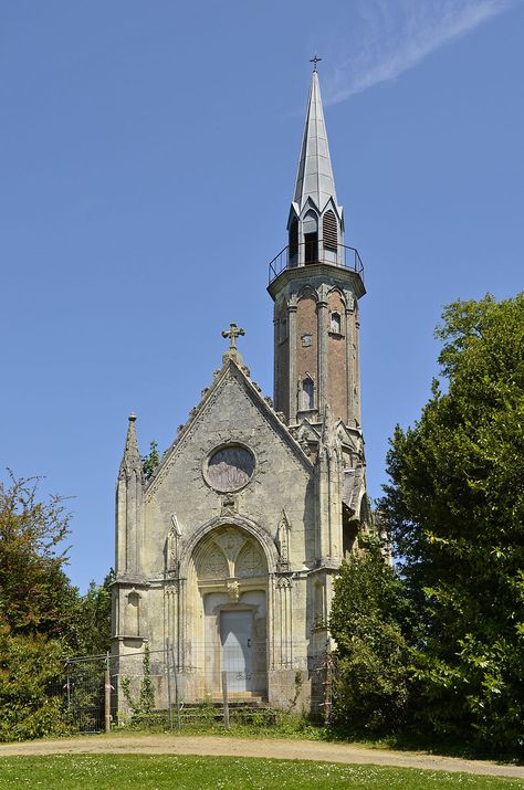 Neo Gothic Architecture, Nantes France, Medieval Architecture, Saint Nicolas, Cathedral Church, Gothic Architecture, France Travel, Wikimedia Commons, Versailles