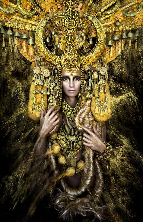 Wonderland: A Fantastical Voyage of Remembrance Through Portrait Photography by Kirsty Mitchell  http://www.thisiscolossal.com/2013/11/wonderland-kirsty-mitchell/ Kirsty Mitchell Wonderland, Kirsty Mitchell, Fantasy Photography, Surrealism Photography, Foto Art, Greek Goddess, Mellow Yellow, Karen Millen, Headdress