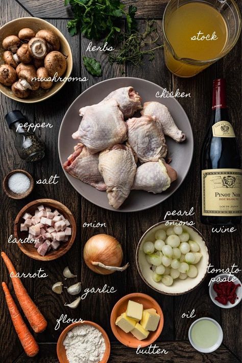 Coq Au Vin Recipe, Pearl Onions, Braised Chicken, French Cooking, Poultry Recipes, Interesting Food Recipes, I Love Food, No Cook Meals, Fall Recipes