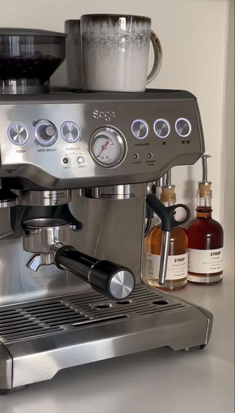 image credit to: @overachievingbrunette Kitchen Counter Coffee Bar, Coffee Bar In Kitchen, Counter Coffee Bar, Bar In Kitchen, Coffee Bar At Home, Coffee Bar Ideas Kitchen Counter, Coffee Bar Cart, Breville Espresso Machine, Kitchen Coffee Bar