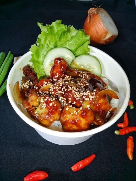 Rice Bowl Ayam Teriyaki, Rice Bowl Ideas Indonesia, Rice Bowl Packaging, Rice Bowl Ayam, Teriyaki Rice Bowl, Ayam Mentega, Ayam Teriyaki, Teriyaki Rice, Bowl Chicken