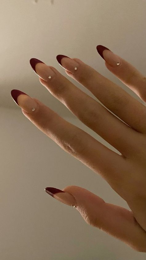 Red Nail French, Trendy Nails Ideas 2024 June, Dark French Nails, Nail Inspo For Dark Skin, Nail Red Design, Red French Nails Design, Dark Red French Tip Nails, Red Nails Cute, French Tip Nails Red