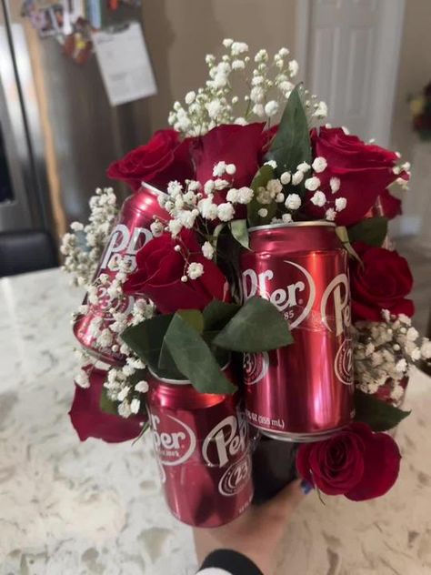 Ribbon Bouquets on TikTok Dr Pepper Valentine, Dr Pepper Valentines Gift Ideas, Dr Pepper Flower Bouquet, Dr Pepper Bouquet, Valentines Proposal Ideas, Dr Pepper Gift Ideas, Soda Bouquet, Dr Pepper Cake, Dance Proposals