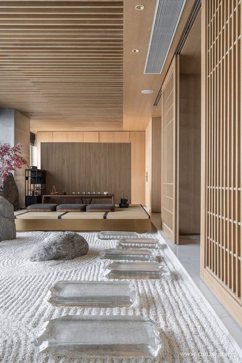 Modern Japanese Interior, Japan Interior, Interior Design Blogs, Zen Interiors, Japanese Home Design, Zen House, Japanese Style House, Japanese Interiors, Japanese Room