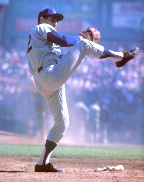 Dodgers Nation, Dodger Baseball, Sandy Koufax, Male Pose Reference, Dodgers Baseball, Sports Hero, Anatomy Poses, Sports Figures, Babe Ruth