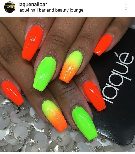 Like the green but change the orange to hot pink Nail Art Fluo Summer, Bright Nails Neon, Neon Nail Art Designs, Summer Nails Neon, Bright Summer Acrylic Nails, Neon Nail Art, Neon Summer, Bright Summer Nails, Summer Nail Art