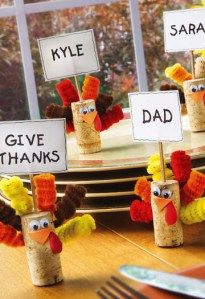 Thanksgiving Turkeys, name cards.  Cutest thing ever to do with wine corks.  We are going to make these during arts and craft time. Cork Turkeys, Wine Crafts, Thanksgiving Turkeys, Turkey Treats, Wine Cork Projects, Cork Projects, Thanksgiving Place Cards, Thanksgiving Crafts For Kids, Wine Cork Crafts