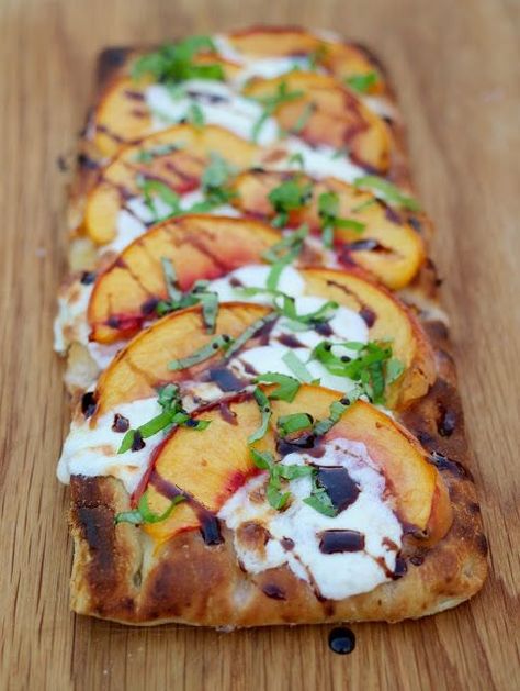 Mozzarella Flatbread, Prosciutto Flatbread, Peach Basil, Basil Mozzarella, Pizza Appetizers, Tastes Better From Scratch, Flatbread Recipes, Pizza Recipes Homemade, Flatbread Pizza