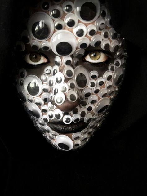 Monster Costume Diy, Eyeball Monster, Zombie Halloween Makeup, Makeup Zombie, Creepy Halloween Costumes, Monster Makeup, Googley Eyes, Creepy Costumes, Creepy Halloween Makeup