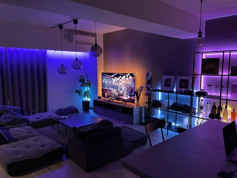 Lofted Cabin, Male Living Space, Disney Room Decor, Dream House Living Room, House Interior Design Styles, Game Room Family, Living Room Setup, Boy Bedroom Design, Apartment Living Room Design