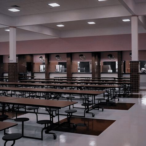 School Lunch Room Aesthetic, School Lunch Room, High School Lunches, School Floor Plan, School Core, Lunch Table, Aesthetic School, School Cafeteria, Lunch Room