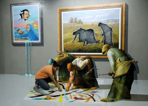 Trick Art Museum, 3d Art Museum, New Manila, Surreal Painting, Art Jokes, Art Parody, Interactive Art, Surrealism Painting, 3d Painting