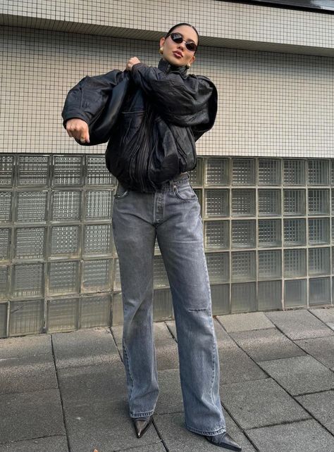 Amanda Khamkaew, Trendy Leather Jacket, Jean Zara, Leather Jacket Outfits, Italian Outfits, Thrift Fashion, Date Outfits, Outfit Inspo Fall, Aesthetic Outfits