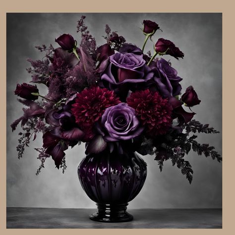 Gothic Bouquet Of Flowers, Dark Fall Bouquet, Flower Bouquet Dark, Purple Black Wedding, Halloween Flower Arrangements, Halloween Floral Arrangements, Gothic Love, Orchid Flower Arrangements, Floral Halloween