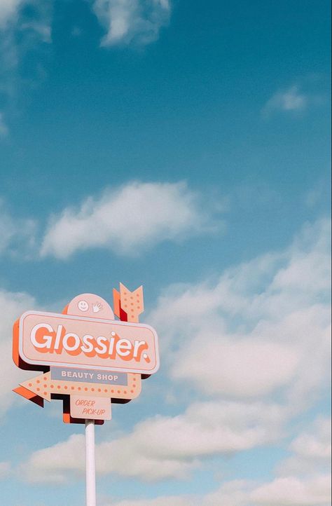 #glossier #glossieraustin #austin #aesthetic #aesthetictumblr #aestheticwallpaper #glowingskin #pinterest #austintexas #sxsw Austin Texas Aesthetic, Austin Aesthetic, Glossier Beauty, Downtown Austin, Beauty Shop, Austin Texas, Austin Tx, Street Photography, Aesthetic Wallpapers