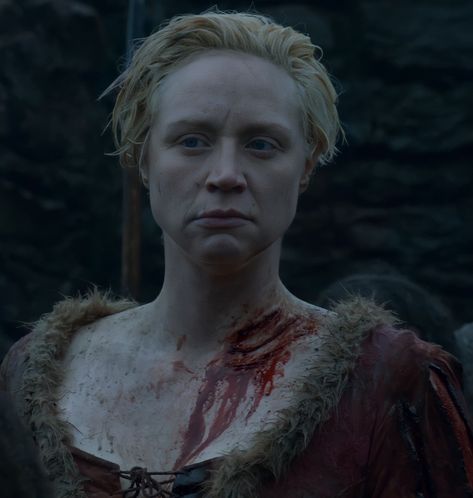 Game of Thrones Tormund And Brienne, Game Of Thrones Brienne, Medieval Shows, Fake Wounds, Game Of Throne, Game Of Thrones Facts, Brienne Of Tarth, Game Of Thrones 3, Facts You Didnt Know