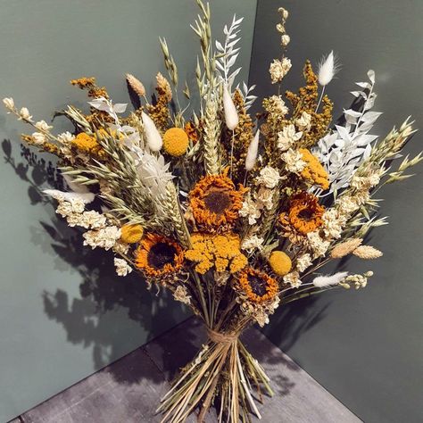 Autumnal dried bouquet with sunflowers, Delphinium, wheats and oats Sunflower And Wheat Bouquet, Dried Sunflower Bouquet, Bouquet With Sunflowers, Dried Sunflowers, Wedding Table Design, Wedding Table Designs, Sunflower Bouquet, Dried Bouquet, Sunflower Bouquets