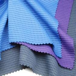 The Ultimate Moisture Wicking Fabrics List (Pros and Cons) Sweat Stains, Pros And Cons, Synthetic Fabric, Lining Fabric, Natural Fabrics, Moisture Wicking Fabric, Gore Tex, Moisture Wicking, Merino Wool