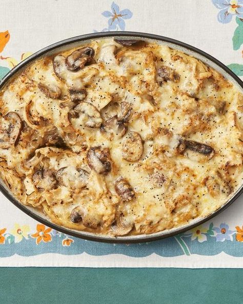 French Onion Chicken Casserole, Onion Chicken Casserole, French Onion Casserole, Popular Casseroles, Onion Casserole, Recipes Using Rotisserie Chicken, Leftover Rotisserie, French Onion Chicken, Leftover Rotisserie Chicken