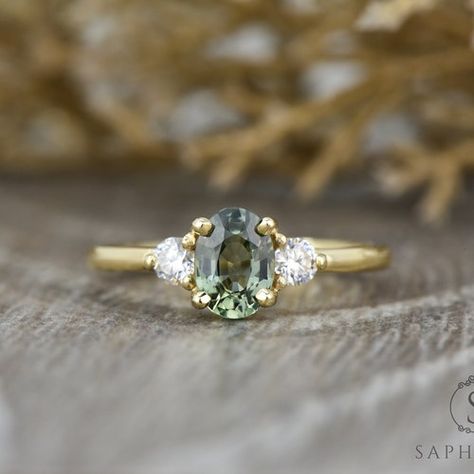 Three Stone Sapphire Engagement Ring, Sapphire Engagement Ring Oval, Green Engagement Rings, Blue Green Sapphire Ring, Oval Sapphire Engagement Ring, Theme Green, Engagement Ring Oval Cut, Sapphire Gem, Green Sapphire Engagement