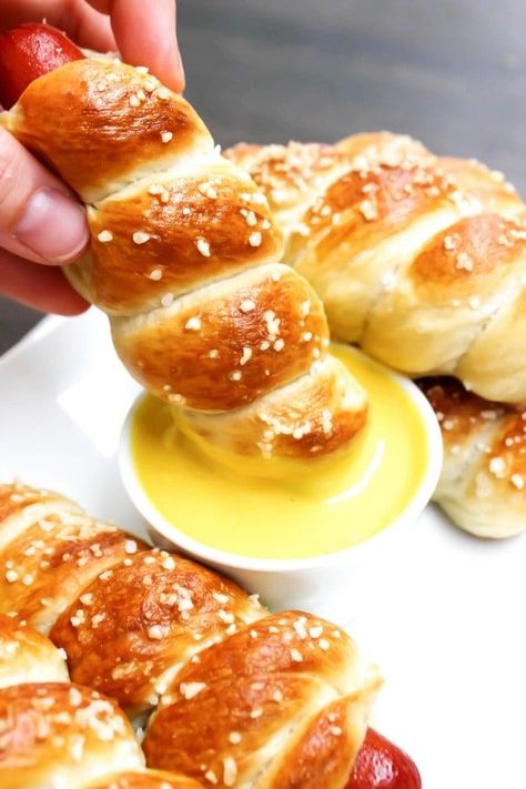 Simple & delicious these EASY PRETZEL HOT DOGS are a fun way to devour a summer barbecue must-have.  My kids went through a phase when they were all under the age of 8, where hot dogs were the most requested menu item. And I a completely guilty that I gave into their request every single time. … Fun Hot Dog Recipes, Pretzel Hotdogs, Kids Recipes Dinner, Hot Links Recipes Dinners, Kid Favorite Dinners, Pretzel Hot Dogs, Pretzel Hot Dog, Halloween Fingerfood, Dogs Recipes