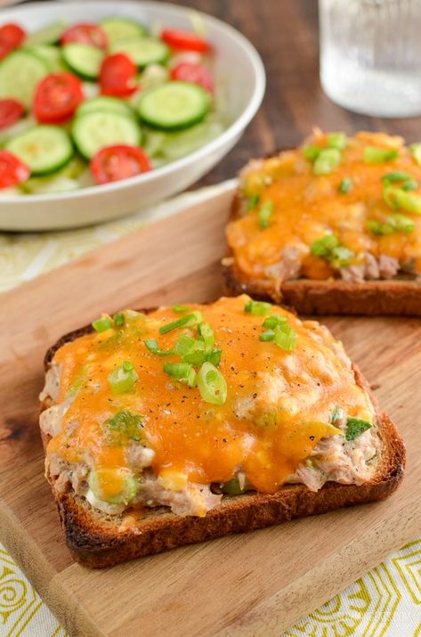 Healthy Tuna Melt, Tuna Melt Sandwich, Tuna Melt Recipe, Healthy Tuna, Melt Recipe, Tuna Melt, Tuna Melts, Tuna Recipes, World Recipes