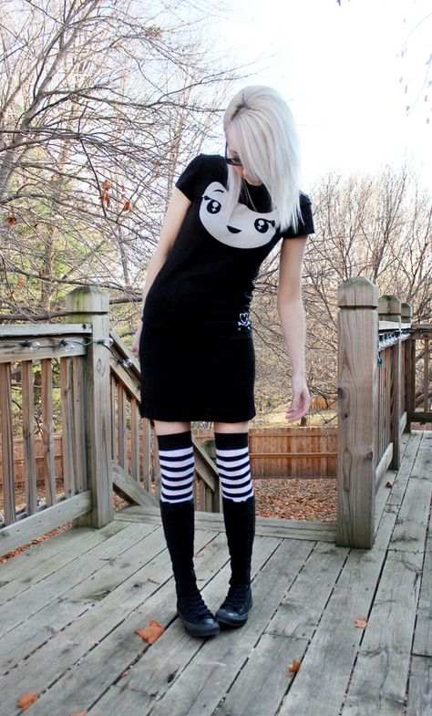 Love her clothing choice she posted today, "older Tokidoki shirt, stripes, and converse boots." #ootd #clothing #tokidoki #outfit #fashion Boots Ootd, Converse Boots, Goth Outfit, Shirt Stripes, Punk Outfits, Tokyo Fashion, Fashion Victim, Fashion Painting, Goth Outfits