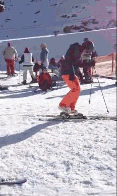 03VtTgj.gif (232×386) Snowboard Humor, Sports Fails, Sports Gif, Funny Dog Signs, Sport Activities, I Love Snow, Best Fails, The Ledge, Fun Group