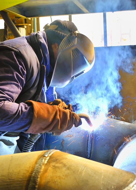 Welding Funny, Welding Safety, Welding Works, Mig Welder, Mig Welding, Welding Table, York Pa, Metal Fabrication, Stock Photography Free