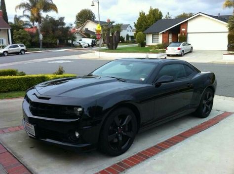 All black camaro 😍 2010 Chevy Camaro, Black Camaro, Modded Cars, 2010 Camaro, Camaro Car, New Luxury Cars, Ford Mustang Car, Street Racing Cars, Mustang Cars