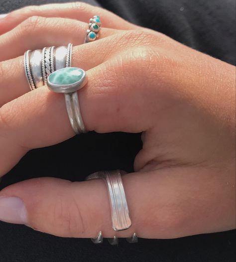 Chunky Turquoise Ring, Turquoise Ring Aesthetic, Silver Ring Stack Chunky, Spoon Rings Aesthetic, Granola Rings, Silver And Turquoise Jewelry, Turquoise Jewelry Aesthetic, Mamma Mia Jewelry, Ring Inspo Silver