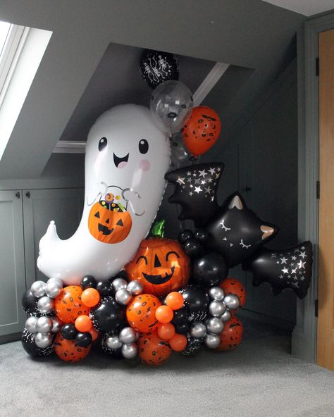 🎃🎈 Get ready to elevate your Halloween celebrations! Our spooktacular balloons are here to bring some extra fun to your little ghouls and goblins’ parties! 👻✨ . . . . . . . . #halloweenpartyideas #halloweencostumeparty #halloweenparty #spookyvibes #halloweenvibes #ilovehalloween #happyhalloween #halloweenobsessed #halloweenfun #halloweenlover #halloweenparty🎃 #carshaltonmums #carshaltonbeeches #carshaltonvillage #carshalton #wallingtonmums #wallington #cheamvillage #kidspartyplanning #p... Kids Party Planning, Halloween Party Costumes, Halloween Celebration, Halloween Fun, Get Ready, Happy Halloween, Halloween Party, Balloons, Bring It On