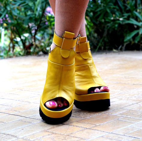 Summer Ankle Boots, Summer Clogs, Punk Shoes, Yellow Boots, Summer Boots, Platform Clogs, Clog Sandals, Leather Platform Sandals, Open Toed Heels