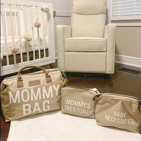 Baby bag for hospital for labor and delivery Pregnancy Bag For Hospital, Baby Bag For Hospital, Mommy Bag For Hospital, Baby Bag Set, Baby Store Display, Mommy Hospital Bag, Baby Bags For Mom, Hospital Bag For Mom To Be, Labor Hospital Bag