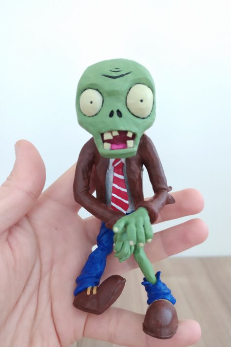 Pvz Zombie, Clay Zombie, Zombie Diy, Cat Proof Christmas Tree, Atlas Art, Zombie Drawings, Wacky Races, Cat Proofing, Plantas Vs Zombies