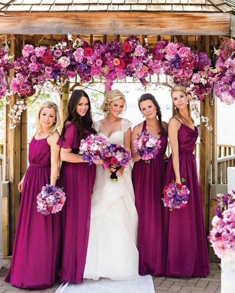 MyWeddingGuide on Instagram: “🎀 MAGENTA WEDDINGS This punchy vibrant colour palette is perfect for glamorous, romantic couples 💖 Have a look through these beautiful…” Lilac Wedding Bouquet, Magenta Wedding, Winter Wedding Venues, Purple Bridesmaid Dress, Purple Bridesmaid, Wedding Colors Purple, Lilac Wedding, Purple Bridesmaids, Purple Bridesmaid Dresses