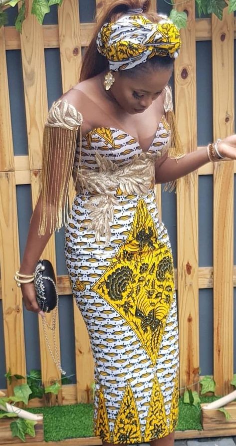 Diesel Punk, African Dresses Modern, Afrikaanse Mode, African Wear Dresses, African Fashion Ankara, African Traditional Dresses, African Print Dresses, Kitenge, African Fashion Women