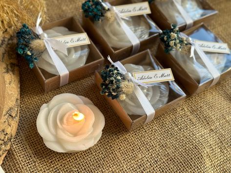 SpecialGiftEver - Etsy Turkey Wedding Candle Favors, Personalised Wedding Candles, Candle Flower, Bridesmaid Candle, Baby Shower Candles, Bulk Candles, Candle Gifts, Candle Gift Box, Wedding Candle