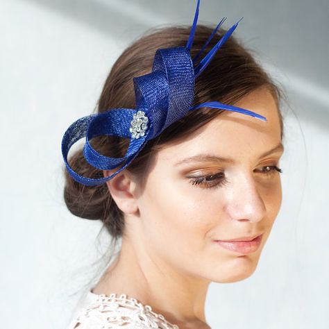 Blue fascinator  with feathers - sinamay loops on alligator clip, bridesmaid hair accessory, elegant accessory Royal Blue Fascinator, Fascinator Hats Diy, Blue Fascinator, Feather Headpiece, Hat Fascinator, Fascinator Hairstyles, Bridesmaid Hair Accessories, Fascinator Headband, Fancy Hats